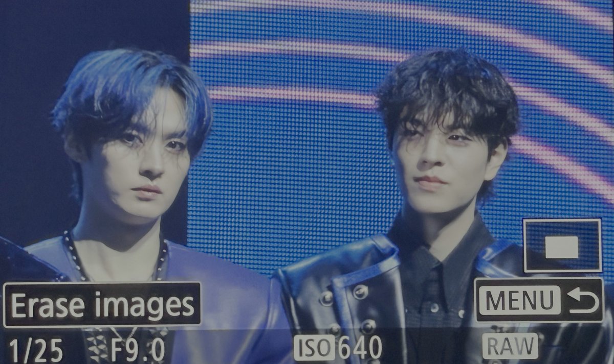 fallforyouLS's tweet image. 250821
축하해!!! 
#리노 #승민 #LEEKNOW #SEUNGMIN