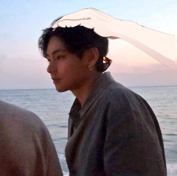 why tete head looking extra pat-able lately :(