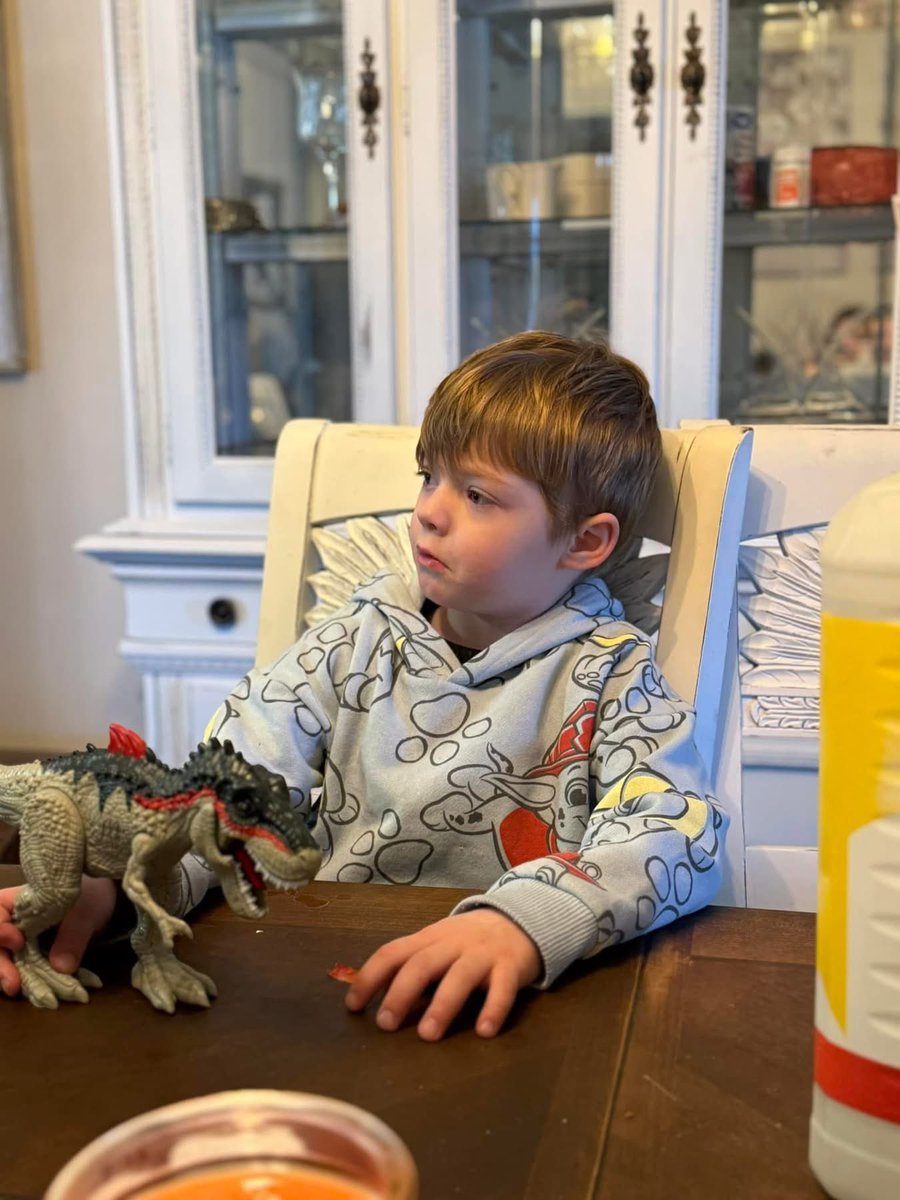 TrissBerry's tweet photo. Happy birthday to you. I am so lucky to be your mummy. Love you so much ❤️❤️❤️😘 https://t.co/au6lNAFtmp