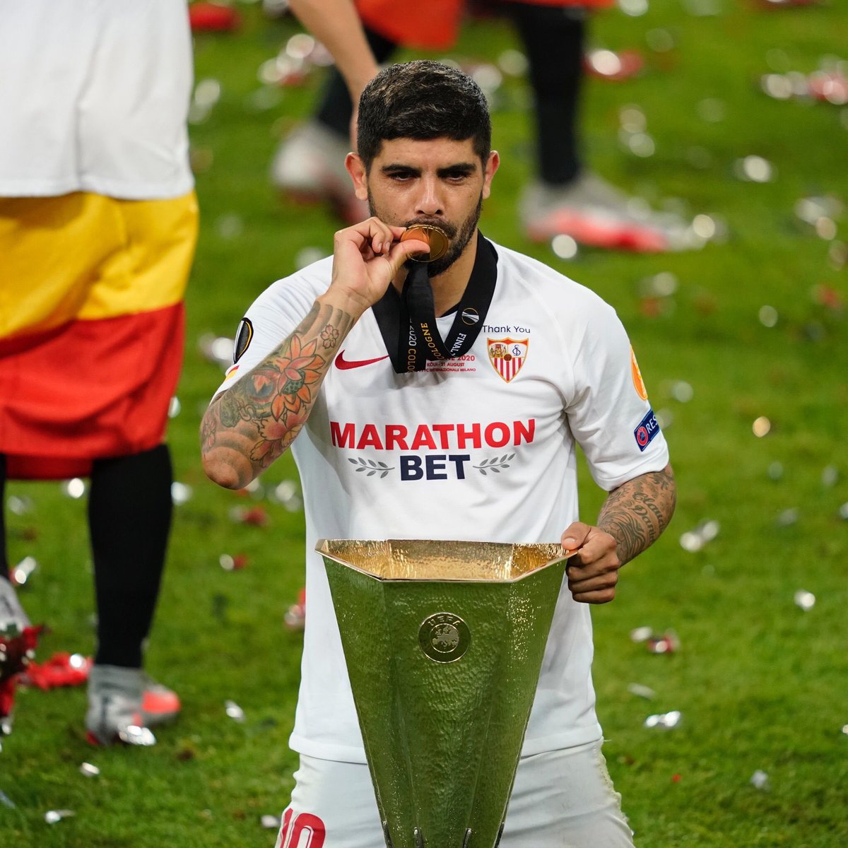 Quebotenervion75 tweet media