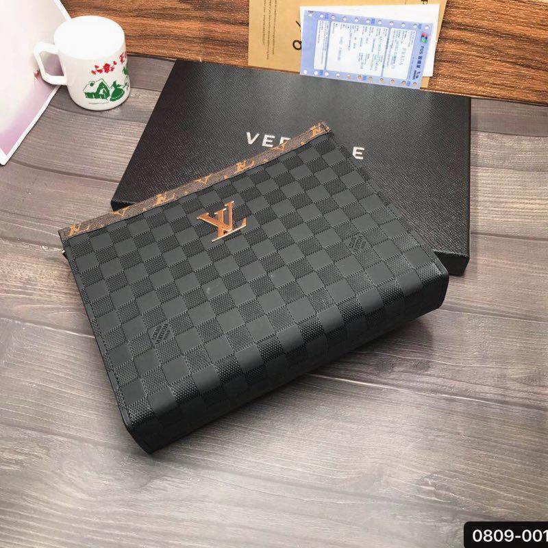 lrpobgxhop75429's tweet image. Who needs to spend a fortune? 
1:1 replicas let you flex luxury without breaking the bank.
1to1Replica OOTD Exquisite Craftsmanship
OOTD BagLover  Luxury Replica Collection