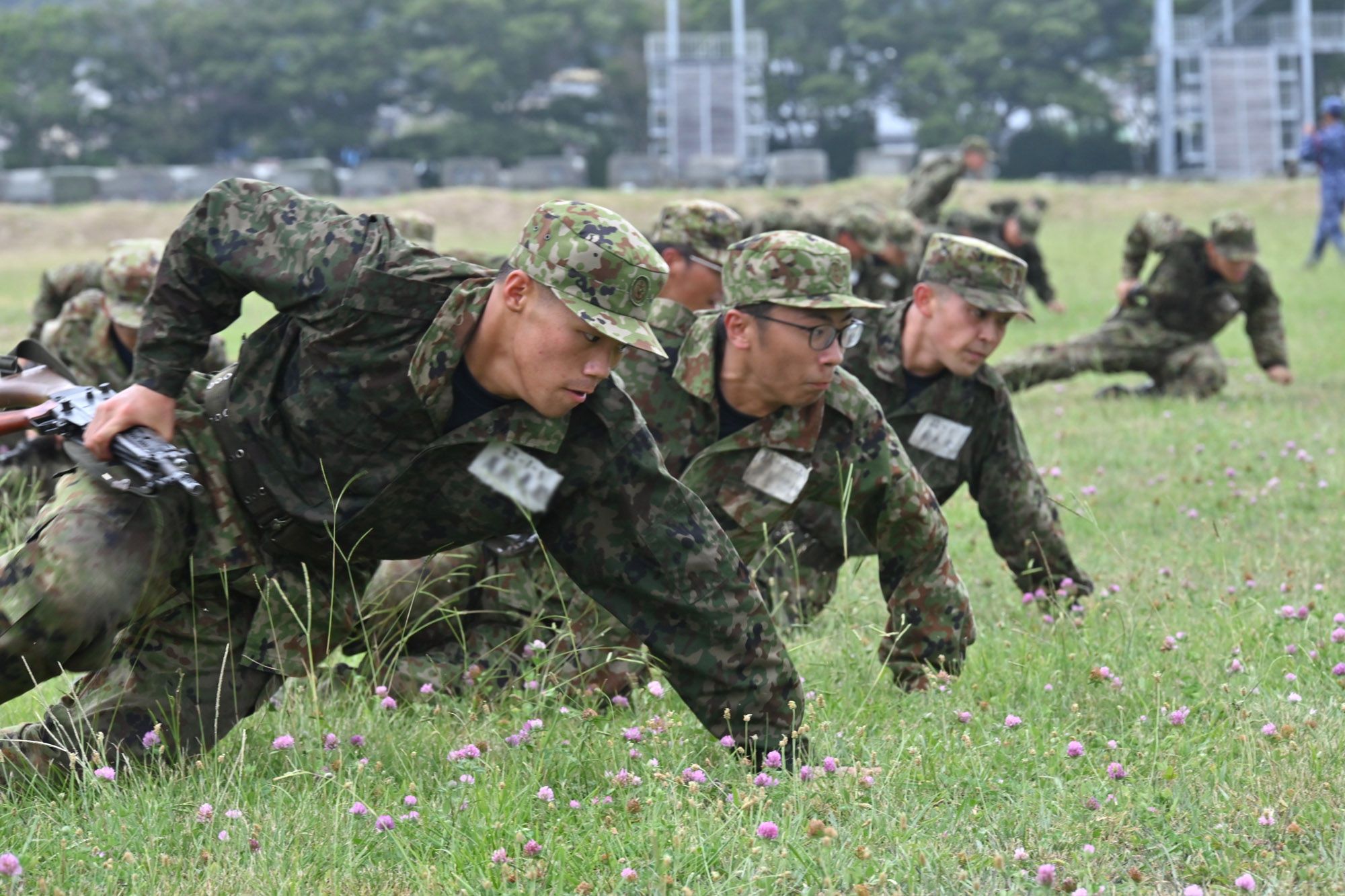 近代日本軍隊教育史研究 近代日本軍隊教育史研究 | 遠藤 芳信 |本 | 通販 | Amazon