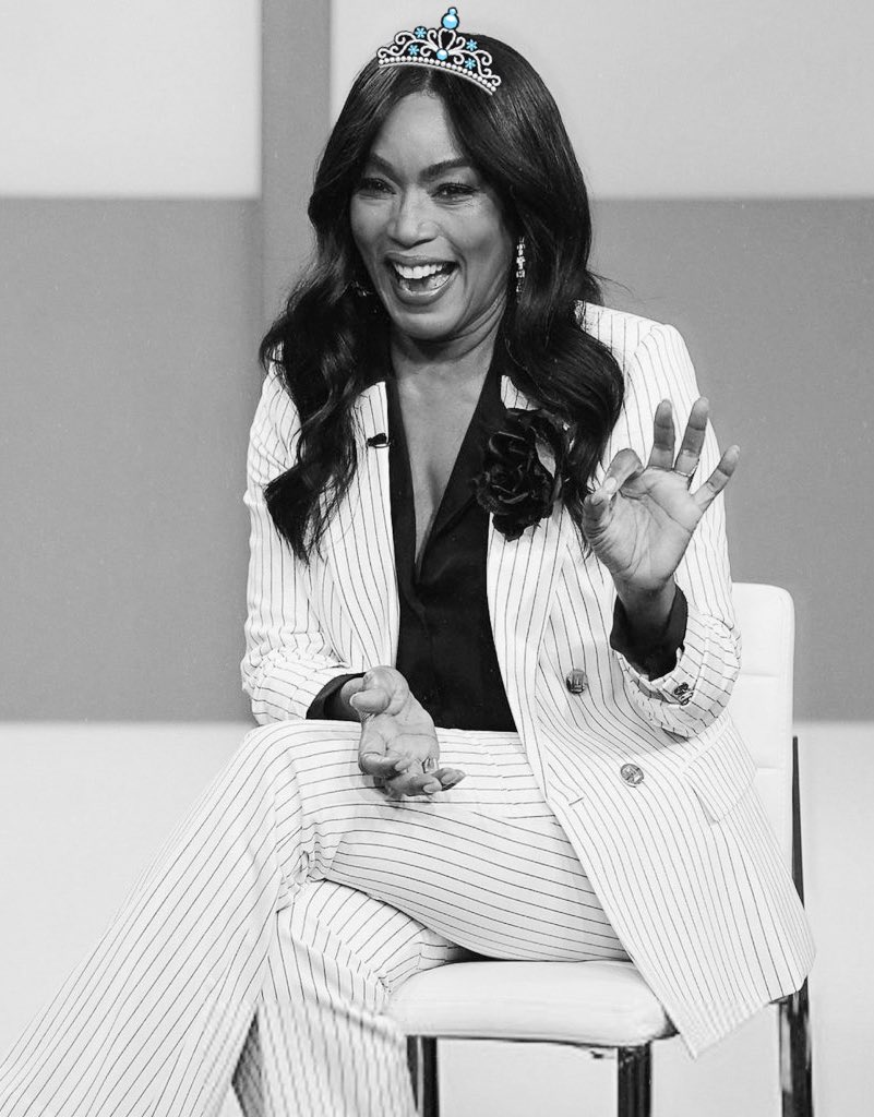 anyways she’s the queen of bobbyalivemaxxing and the captain of the bathena ship 🙂‍↕️🫶🏻