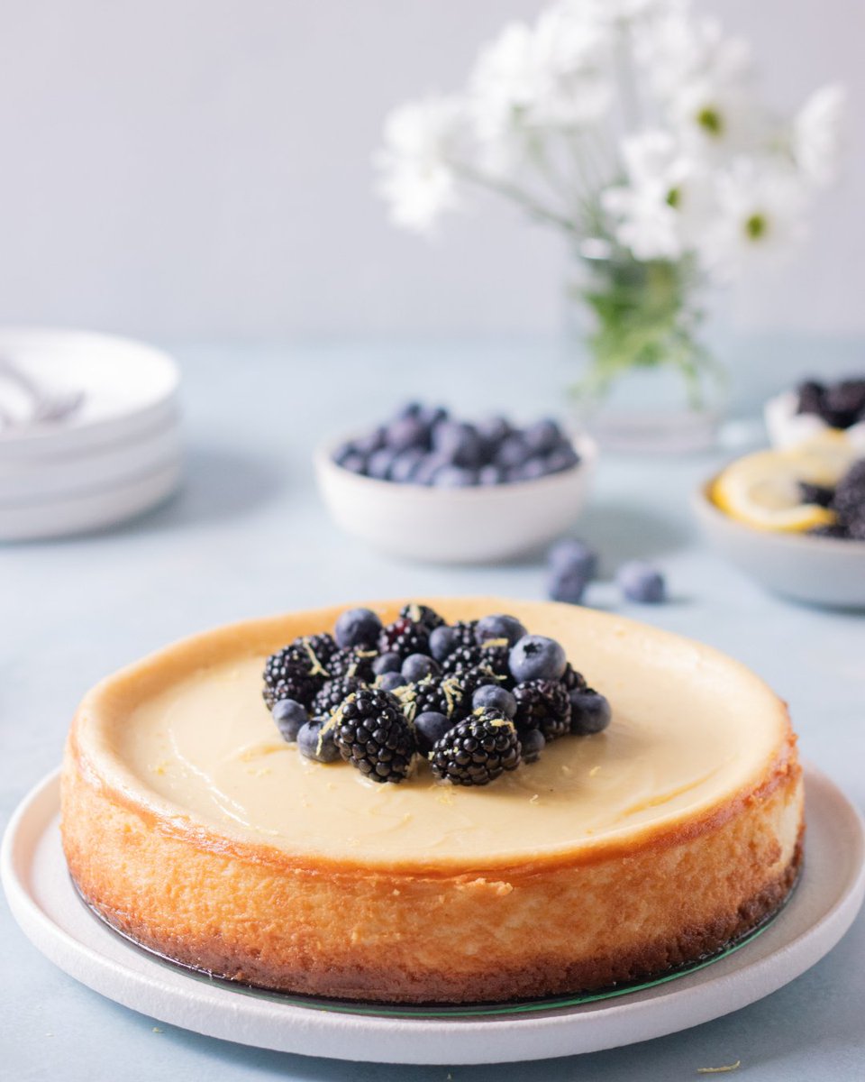 Bright lemon, wild blueberries, and all the creamy goodness. This is summer in a slice 💙🍋

Check out the full recipe for our lemon cheesecake on eggs.ca
