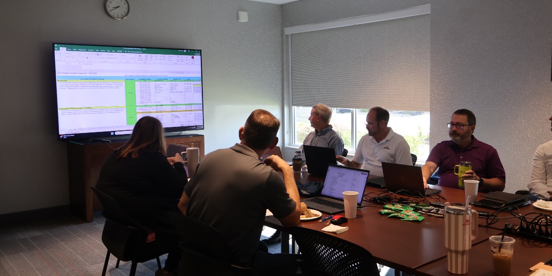 ACECArkansas's tweet photo. Kicking off plans for 2025 with purpose and collaboration. The ACEC Arkansas Planning Retreat was full of fresh ideas, strategic focus, and a shared vision for the year ahead⚡️

#EngineeringLeadership #ArkansasBusiness #PlanningRetreat2025 #ACECArkansas #ACEC https://t.co/ZkTBPtfYhE