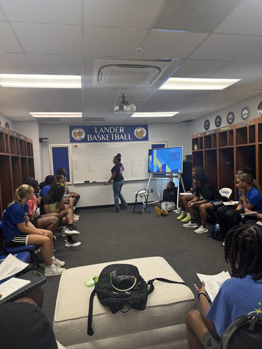 Lander Women's Basketball tweet media