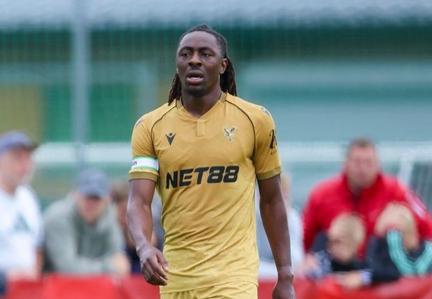 ArsenalRadar's tweet image. Eberechi Eze won’t play tonight, but he’ll be present to wave goodbye to Palace fans one last time. 👋🏽
@HandofArsenal