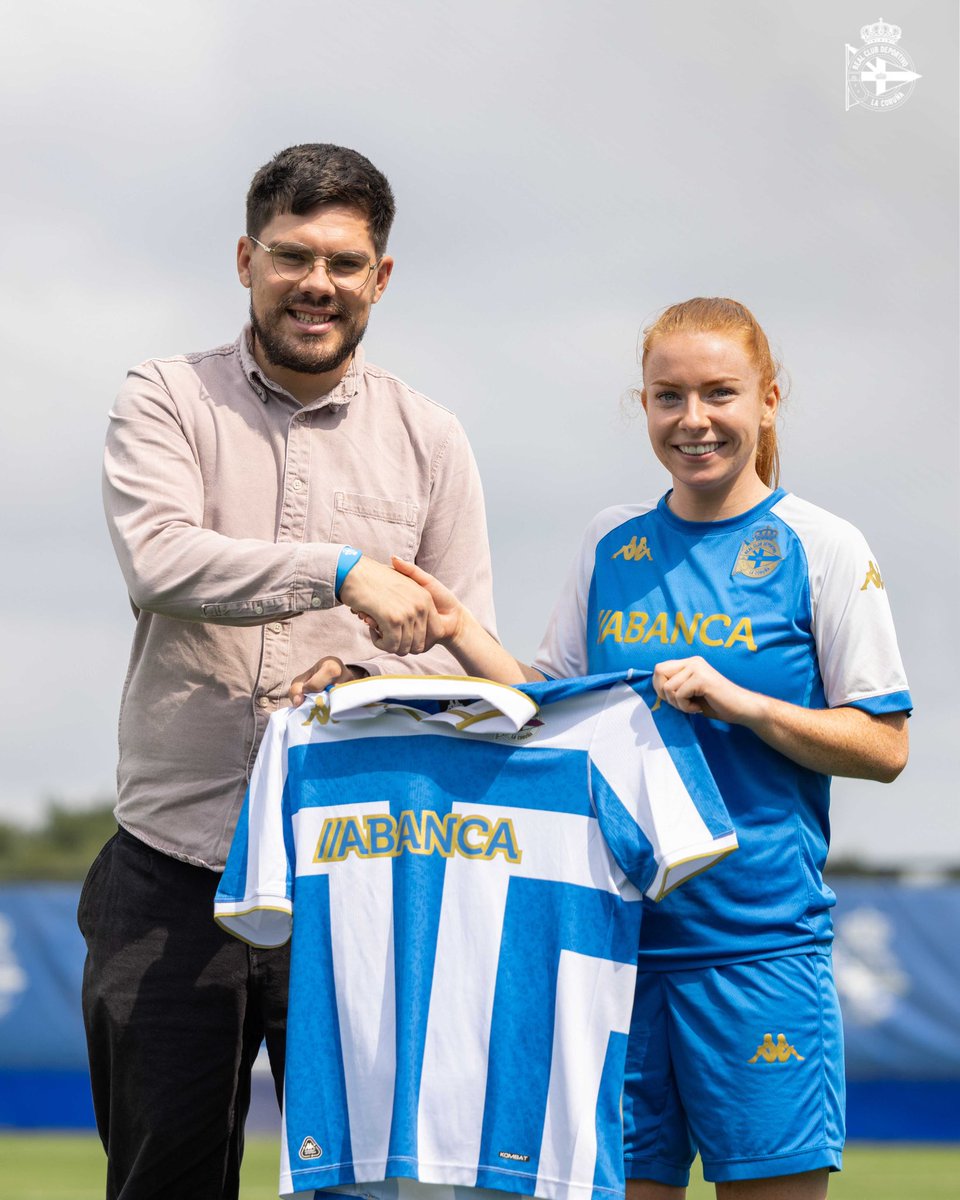 RCDeportivoFem's tweet photo. 📸 Colette Cavanagh, presentada https://t.co/19gn28Tpim