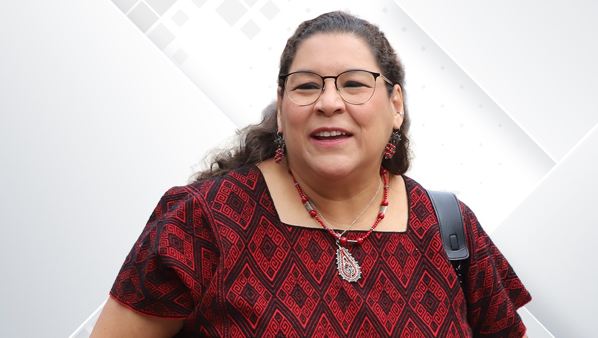 jorgegogdl's tweet photo. Lenia Batres puso a un escolta, sin estudios de derecho, como técnico operativo en su ponencia. Se trata de Eros Alberto Solano Ceja, quien cobra 500 mil pesos al año pese a ser contador público y no abogado.

Esta es la nueva corte... https://t.co/42TQE0kjoS