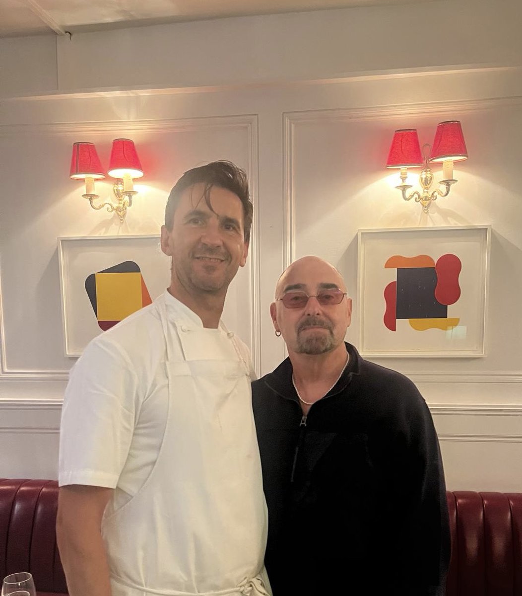 GuineaPigRestaurant tweet media