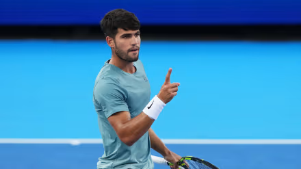Tenis en España (@tenisenespana) on Twitter photo Este es el posible camino de Carlos #Alcaraz en el <a href="/usopen/">US Open Tennis</a> 🇺🇸👇
1R: 🇺🇸 Opelka
2R: 🇨🇳 Shang/ 🇮🇹 Bellucci
3R: 🇮🇹 Darderi/ 🇦🇺 Hijikata
4R: Medvedev/ 🇪🇸 Davidovich
QF: 🇺🇸 Shelton/ 🇳🇴Ruud
SF: 🇷🇸 Djokovic/ 🇩🇰 Rune/ 🇺🇸 Fritz
F: 🇮🇹 Sinner/ 🇩🇪 Zverev
VAMOS <a href="/carlosalcaraz/">Carlos Alcaraz</a> 💪 Este es el posible camino de Carlos #Alcaraz en el <a href="/usopen/">US Open Tennis</a> 🇺🇸👇
1R: 🇺🇸 Opelka
2R: 🇨🇳 Shang/ 🇮🇹 Bellucci
3R: 🇮🇹 Darderi/ 🇦🇺 Hijikata
4R: Medvedev/ 🇪🇸 Davidovich
QF: 🇺🇸 Shelton/ 🇳🇴Ruud
SF: 🇷🇸 Djokovic/ 🇩🇰 Rune/ 🇺🇸 Fritz
F: 🇮🇹 Sinner/ 🇩🇪 Zverev
VAMOS <a href="/carlosalcaraz/">Carlos Alcaraz</a> 💪