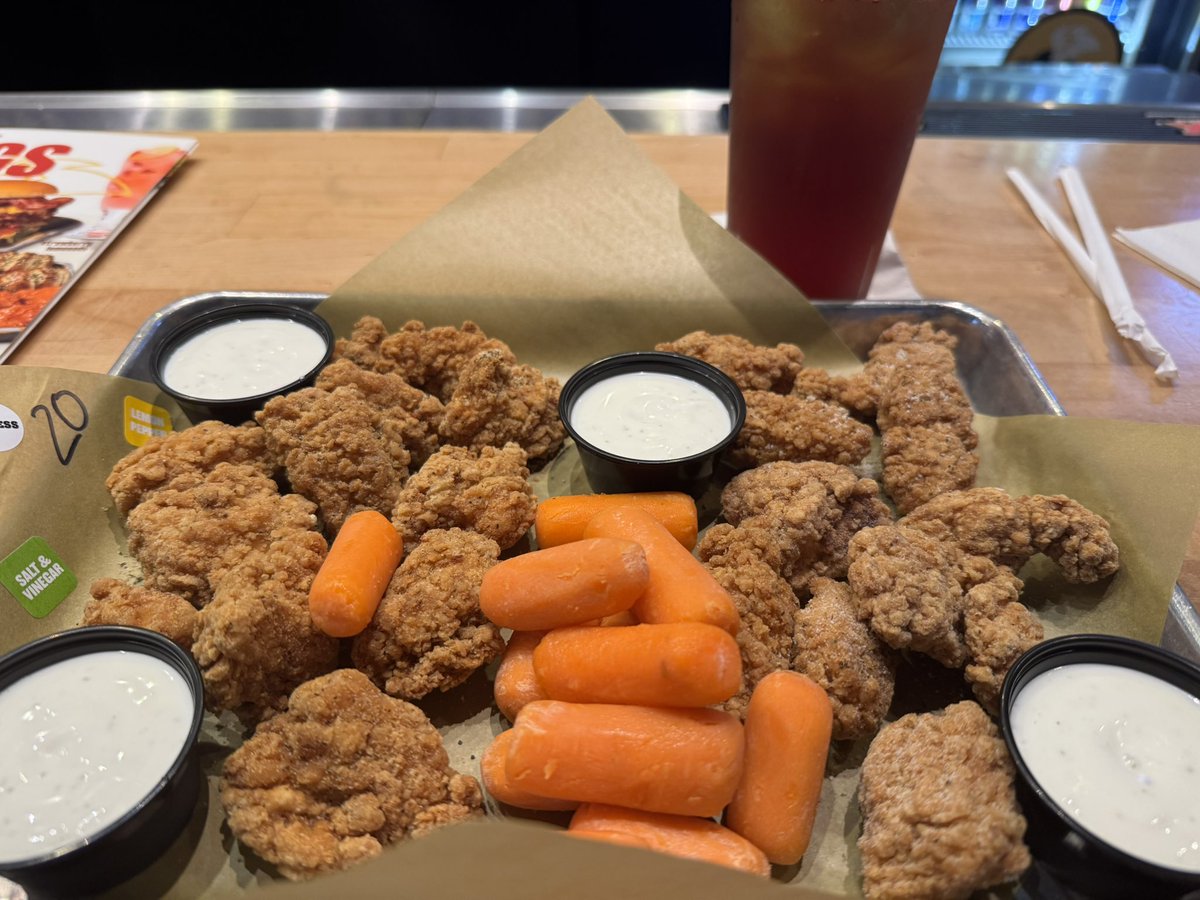SaltyTexasFit's tweet photo. Thursday BOGO…. #NipsOut https://t.co/B4SfFmrNCi
