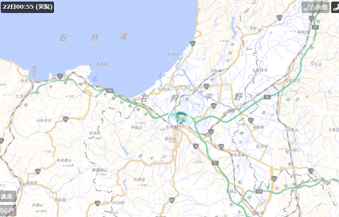 降って来た 『雨予報なかったのに』と思って雨雲レーダー見たら小さな雨雲がポツンと‥ 不思議おもしろい ‥とか打ってるうちに通過したみた札幌北‥