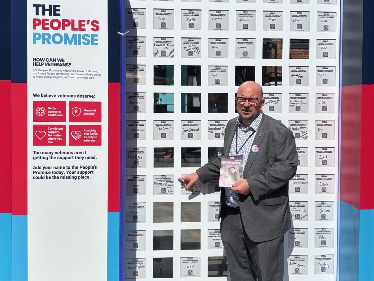 Make your promise to veterans by visiting Gunwharf Quays and joining the Help for Heroes' 'People's Promise' - it's there until Saturday 23 August. The charity has a Peace Puzzle that people can add their name to.
Council Leader Cllr Steve Pitt made his promise.