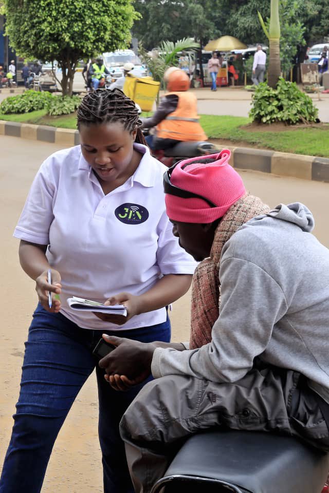 jenwifi_ug's tweet image. At Jen internet, we believe in walking with you every step of the way. Our team is always available on ground to guide you through our WiFi packages and ensure that you stay connected with ease.
#jeninternet #affordablewifi @SEACOM