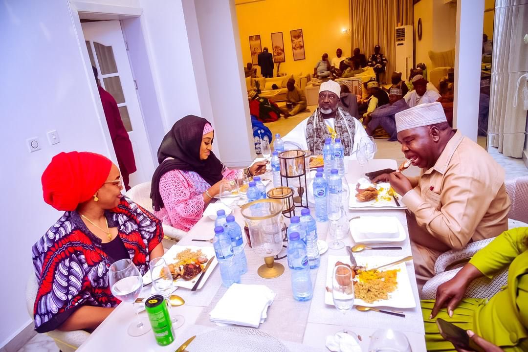 Happy 64th Birthday to His Royal Highness, Alhaji Aminu Ado Bayero, the 15th Emir of Kano and Sarkin Kano.
 
Allah ya ja zamanin Sarkin Kano
From Dr <a href="/edu_betta/">Betta Edu</a>