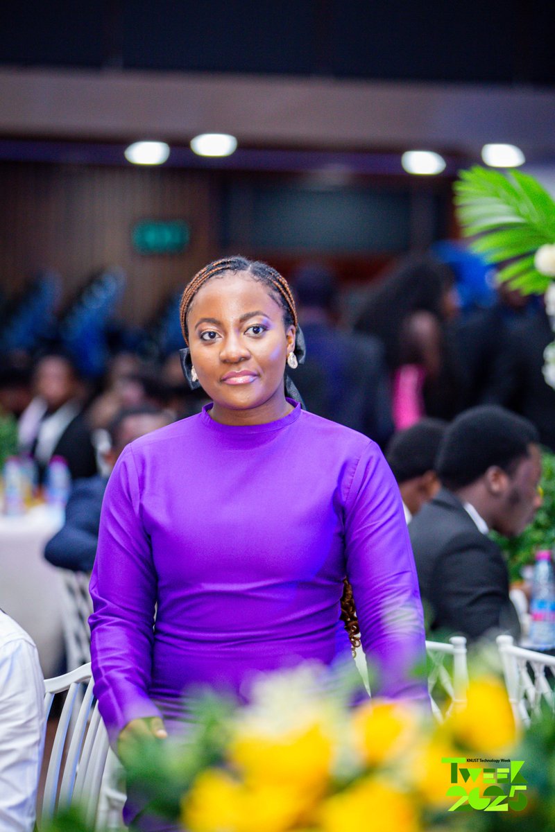 compengKNUST's tweet image. 📍Exactly a week ago, we came together for the 𝐓𝐖𝐄𝐄𝐊 𝐁𝐚𝐥𝐥.

And yes, Computer and Biomedical Engineering does have its fair share of beautiful ladies and handsome gentlemen.

Here are some highlights from the night.

#TWEEK2025