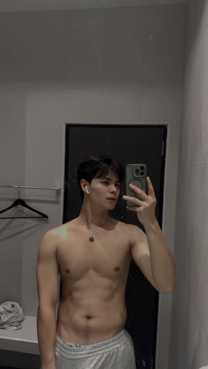 Armu🪴 tweet media