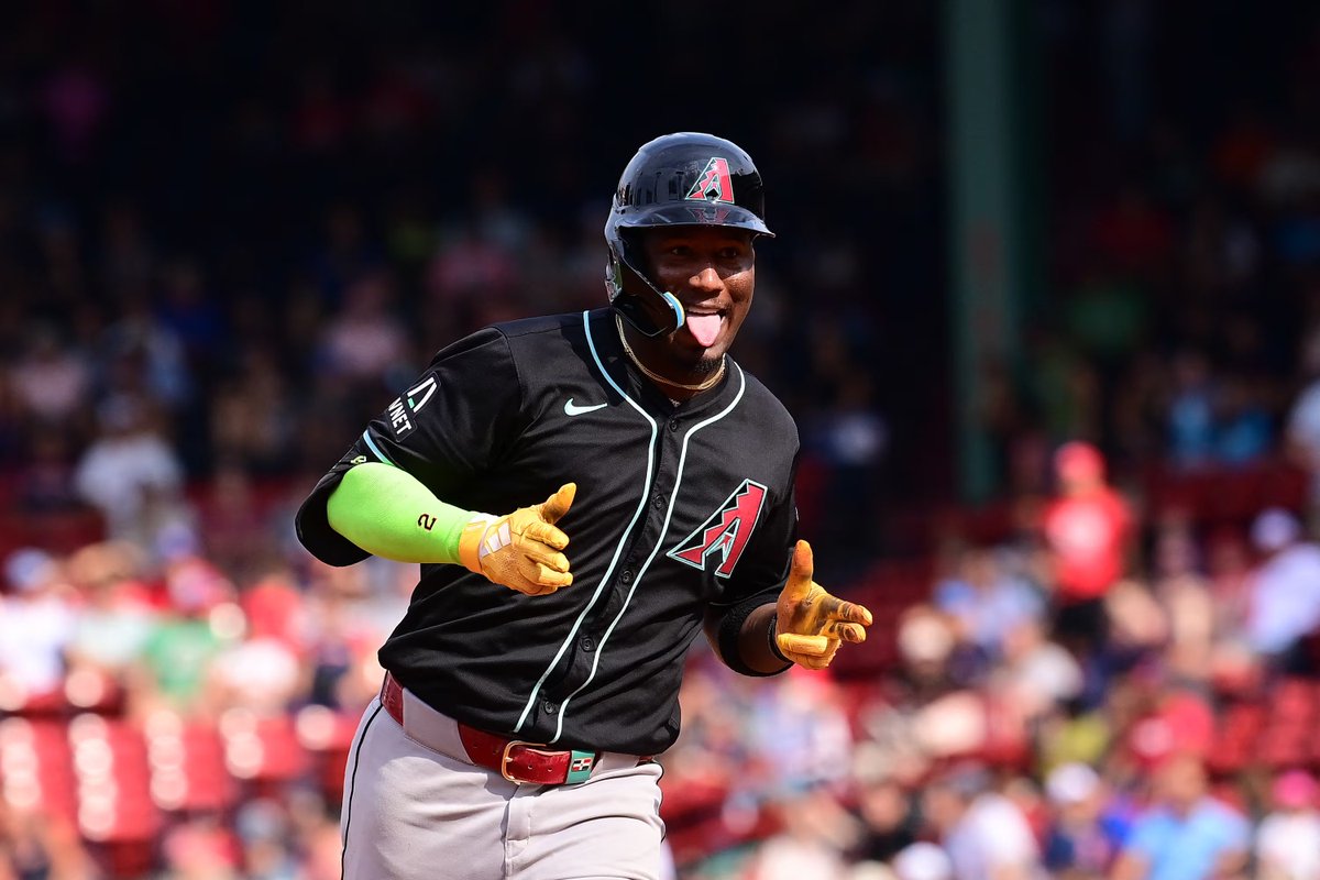 Hitters with a lower fWAR than Geraldo Perdomo (5.0):

Kyle Schwarber (4.2)
Ketel Marte (4.3)
Francisco Lindor (4.2)
Juan Soto (3.7)
Gunnar Henderson (4.0)
Manny Machado (3.6)

Superstar.