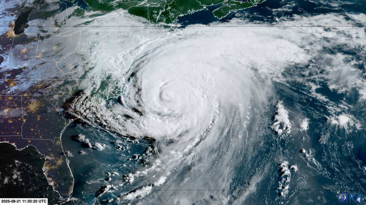AstuteGaba's tweet photo. Erin is still a Category 2 hurricane this morning

#hatteras_island #OcracokeIslands #Hurricane #HurricaneErin #NorthCarolina #Bahamas #PuertoRico #NewYork #WeatherUpdate #Weather #EastCoast #Atlantic #NorthCarolina #NewJersey #PhilMurphy #NewJersey #Virginia https://t.co/ebbW7Oa4Hz