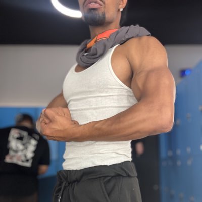 NbaPoly's tweet photo. #NewProfilePic https://t.co/ZFLDuDYNwG