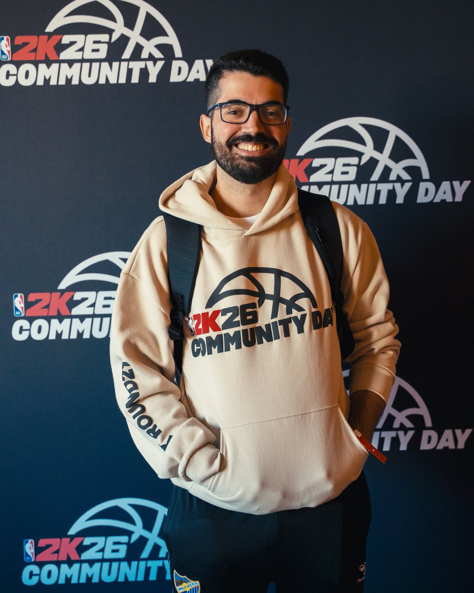 Aircriss's tweet photo. Málaga representada en el #NBA2KCommunityDay de San Francisco
Ojito @MalagaCF 💙🤍 https://t.co/VZt5udXIoI
