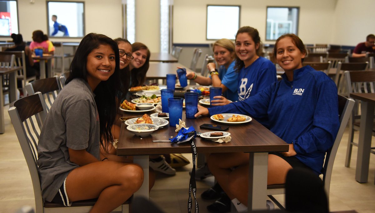 BlinnCollege's tweet photo. What's for lunch? We've got you! If you're going to be new to campus, make sure you check out our food options on the #BlinnBrenham and #BlinnBryan campuses β‘οΈ https://t.co/i9ZlzYWGmi https://t.co/j2CS8OviaM