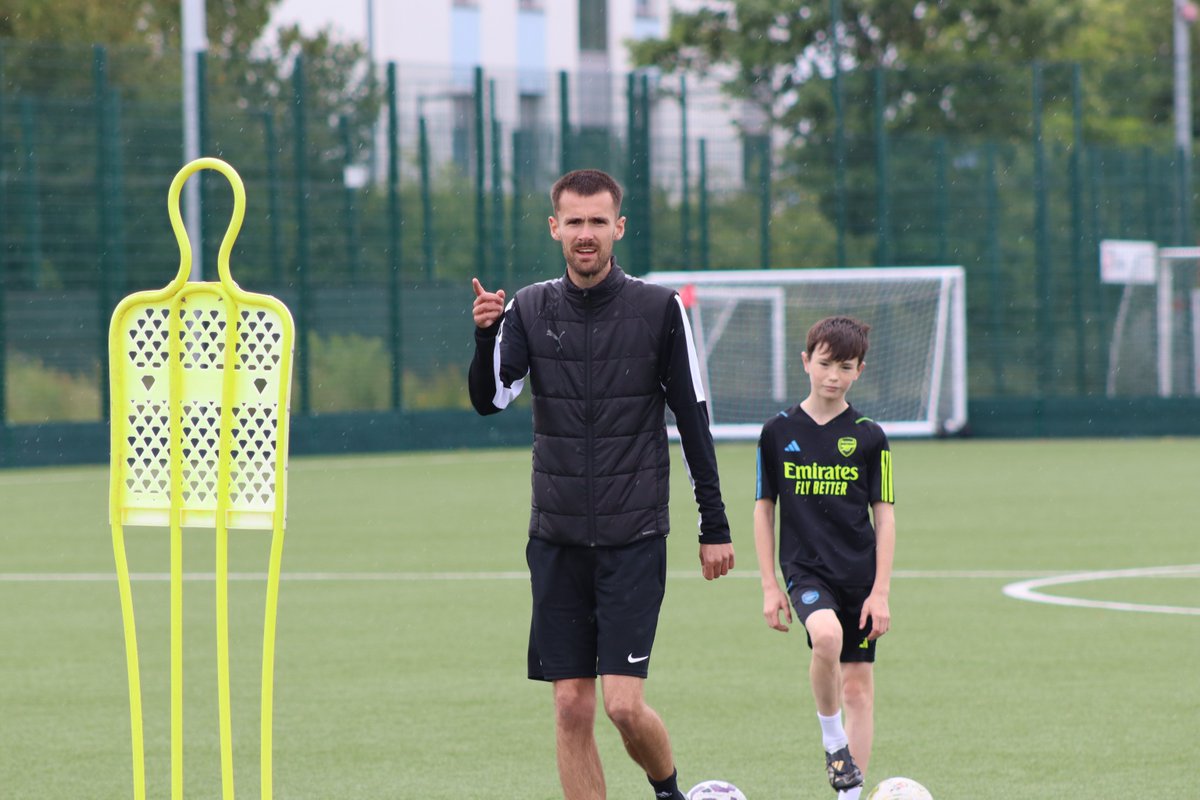 ⚽️ Limited time offer for 1-2-1's with Rhys and Alex!

This summer we have been offering 20% off 1-2-1 sessions... and there's still time to book your slot!

Email rhysshulver@thenewcroft.co.uk or visit our website to find out more.