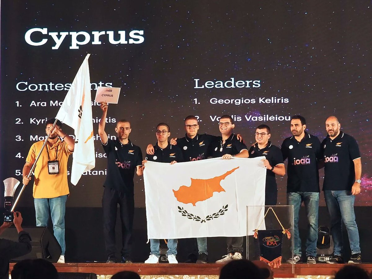 The Cypriot delegation returned with three medals from the 18th International Olympiad on Astronomy and Astrophysics. The Cyprus mission achieved remarkable successes at the 18th IOAA held in Mumbai, India, securing the following medals.
Gold Medal: Ara Makhtesian