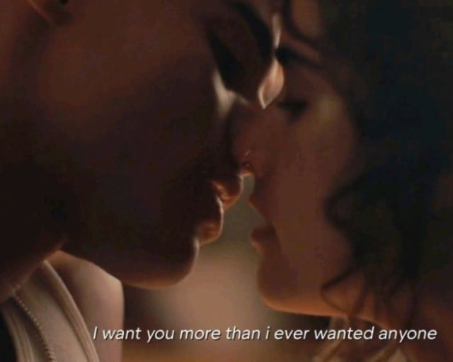 3ayzek's tweet image. I wanna make love to your mind until your body can't do without me.
 #HeSaid