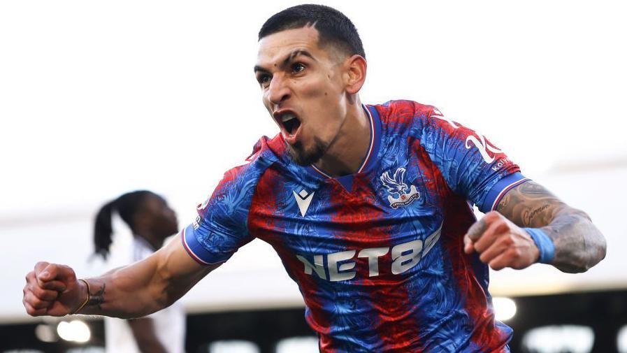 allaboutfpl's tweet photo. 🔁🔥Best Frimpong Replacements (Ranked in our opinion):

🏅Cucurella
🥈Gabriel 
🥉Munoz
4️⃣Ait Nouri

Cheaper Alternatives ranked👇

🏅Dorgu / Neco (if you have no NFO defense)
🥈Richards
🥉Truffert
4️⃣Andersen

Who are you replacing Frimpong with? 👀 https://t.co/yspXPqZxSo