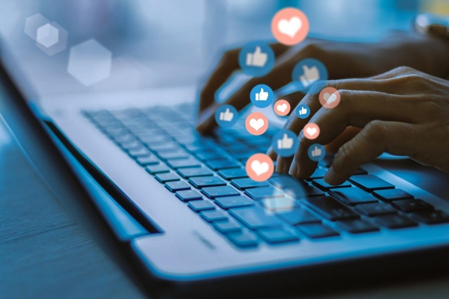 ActiveDataDigi's tweet image. Ensure consistent business listings across platforms for better discoverability. 1l.ink/7DLP64B #Listings #LocalSEO #OnlinePresence