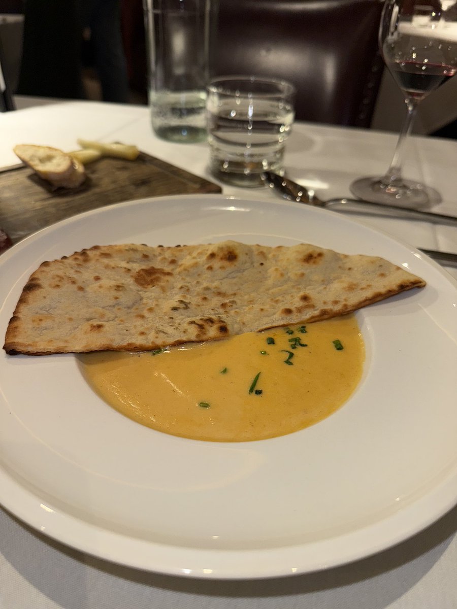 Travelgirlfl51's tweet image. Fun Girl’s Night Out last night at Wine Room Kitchen and Bar in #DelrayBeach with great food, wine and lots of laughs! @citydelraybeach 
#Foodie