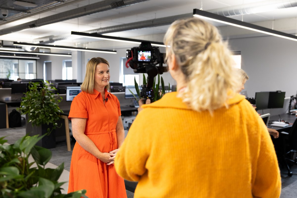 Ideagen_'s tweet photo. Exciting day at Ideagen HQ! @branwenjeffreys and BBC News joined us as part of their #GCSEResultsDay coverage to chat with some of our amazing apprentices and Chief People Officer, Louise Tommasi, about how #apprenticeships are driving real impact across the business. https://t.co/rKRyK0Bo19