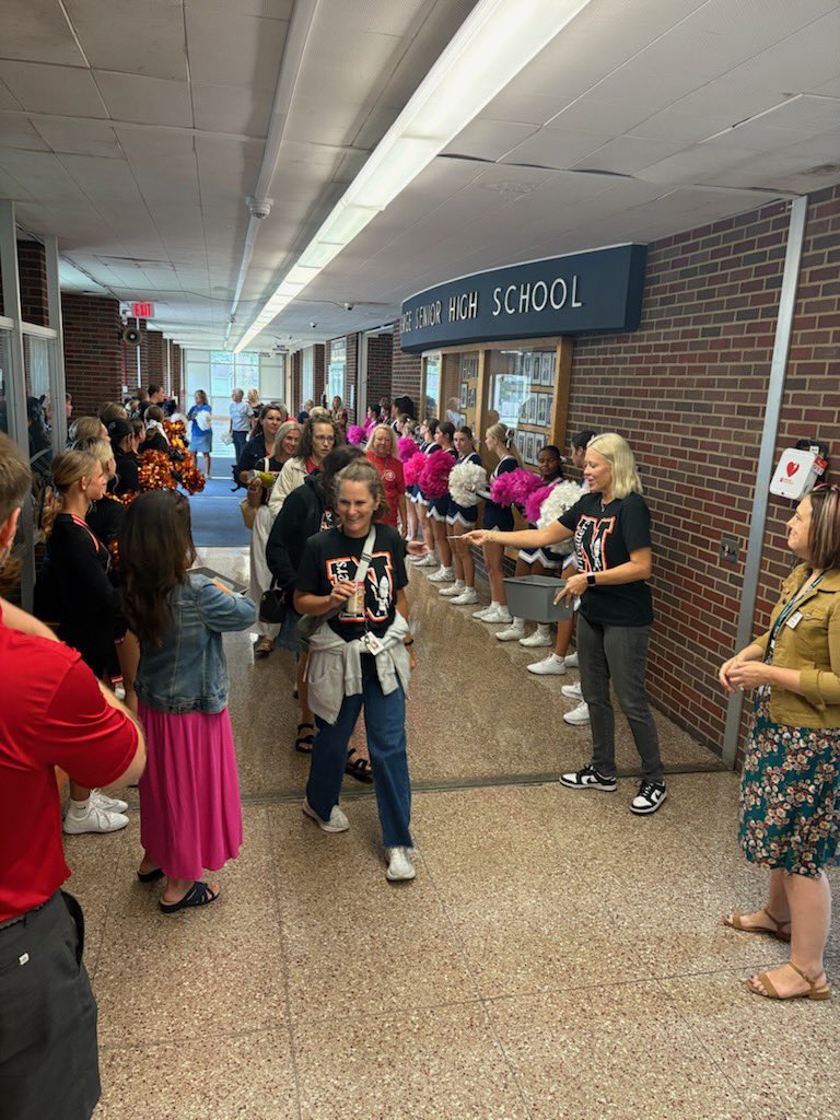 Scott J. Hunt (@drsjhunt) on Twitter photo Great energy today <a href="/ParmaSchools/">Parma Schools</a> convocation for our teachers! Thanks to our outstanding students who participated in today’s opening! <a href="/NormandyHS/">Normandy High School</a> <a href="/VFHS/">Valley Forge HS</a> <a href="/Landon_Hardyy/">Landon Hardy</a> <a href="/carissadmck/">Carissa Cochrane</a> Have a great 25-26 school year! #ParmaProud Great energy today <a href="/ParmaSchools/">Parma Schools</a> convocation for our teachers! Thanks to our outstanding students who participated in today’s opening! <a href="/NormandyHS/">Normandy High School</a> <a href="/VFHS/">Valley Forge HS</a> <a href="/Landon_Hardyy/">Landon Hardy</a> <a href="/carissadmck/">Carissa Cochrane</a> Have a great 25-26 school year! #ParmaProud