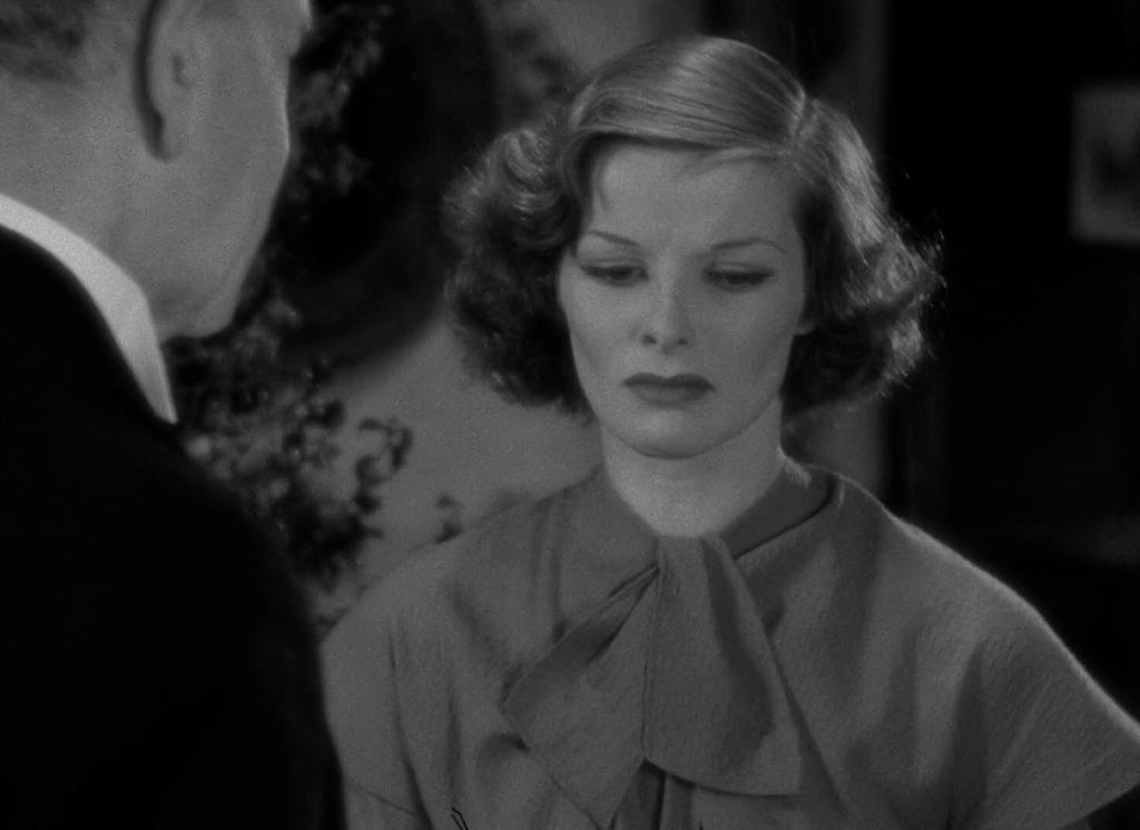 ||Regina Phalange||Miss Fisher era✨️ (@_latiziabionda_) on Twitter photo 