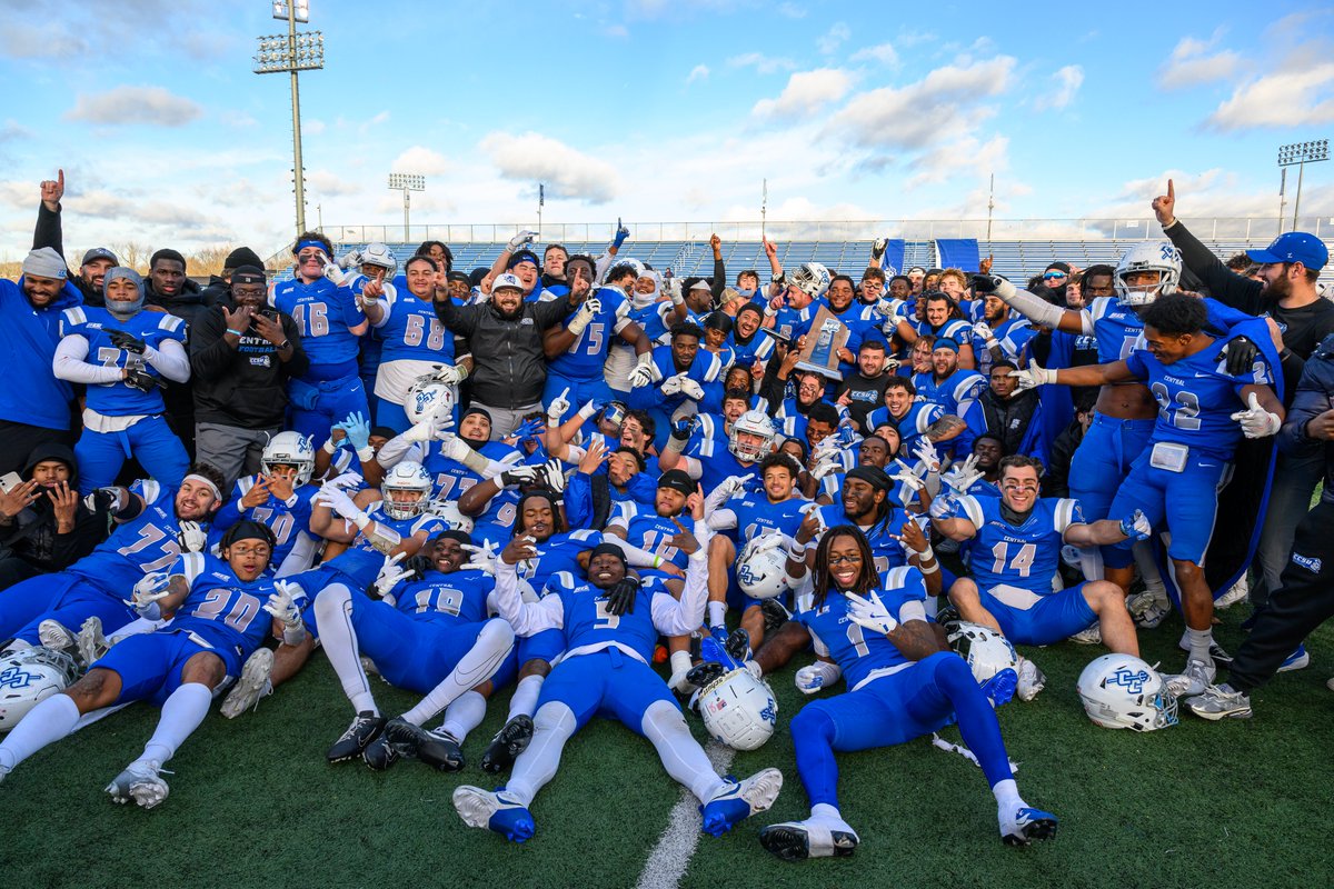 CCSU Blue Devils (@ccsubluedevils) on Twitter photo The 🕑is ticking. The 2025 <a href="/ccsu_fb/">CCSU Football</a> season is coming!
Get your tickets for the Kickoff Event, Friday August 22nd at <a href="/AlvariumBeer/">AlvariumBeer</a> in New Britain. footballkickoff.givesmart.com
Also, don't miss out on season tickets for CCSU Football! ccsubluedevils.com/ccsutickets
#GoBlueDevils The 🕑is ticking. The 2025 <a href="/ccsu_fb/">CCSU Football</a> season is coming!
Get your tickets for the Kickoff Event, Friday August 22nd at <a href="/AlvariumBeer/">AlvariumBeer</a> in New Britain. footballkickoff.givesmart.com
Also, don't miss out on season tickets for CCSU Football! ccsubluedevils.com/ccsutickets
#GoBlueDevils