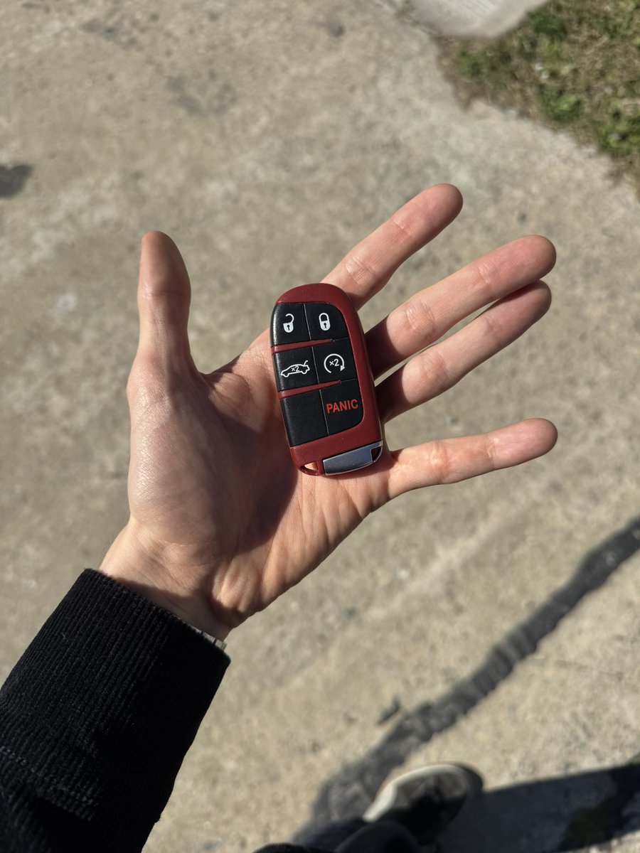 Che que agresiva viene la Renegade