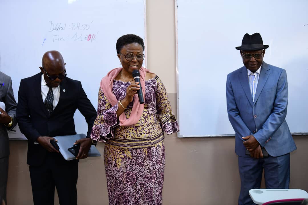ENFRDC's tweet photo. Ce Merc 20-08-2025, Mm le D.G de l'ENF, Yvette BARHASHISHWA SHABANI a procédé au lancement de l'évaluation des comptables publics et personnel administratif de la DGTCP. 
@Presidence_RDC https://t.co/Do2I6g8rOe