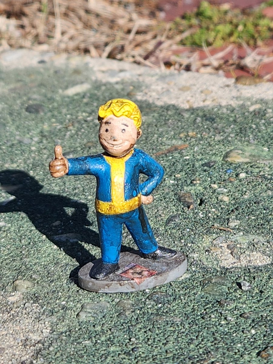 Clownboy'sFunhouse tweet media