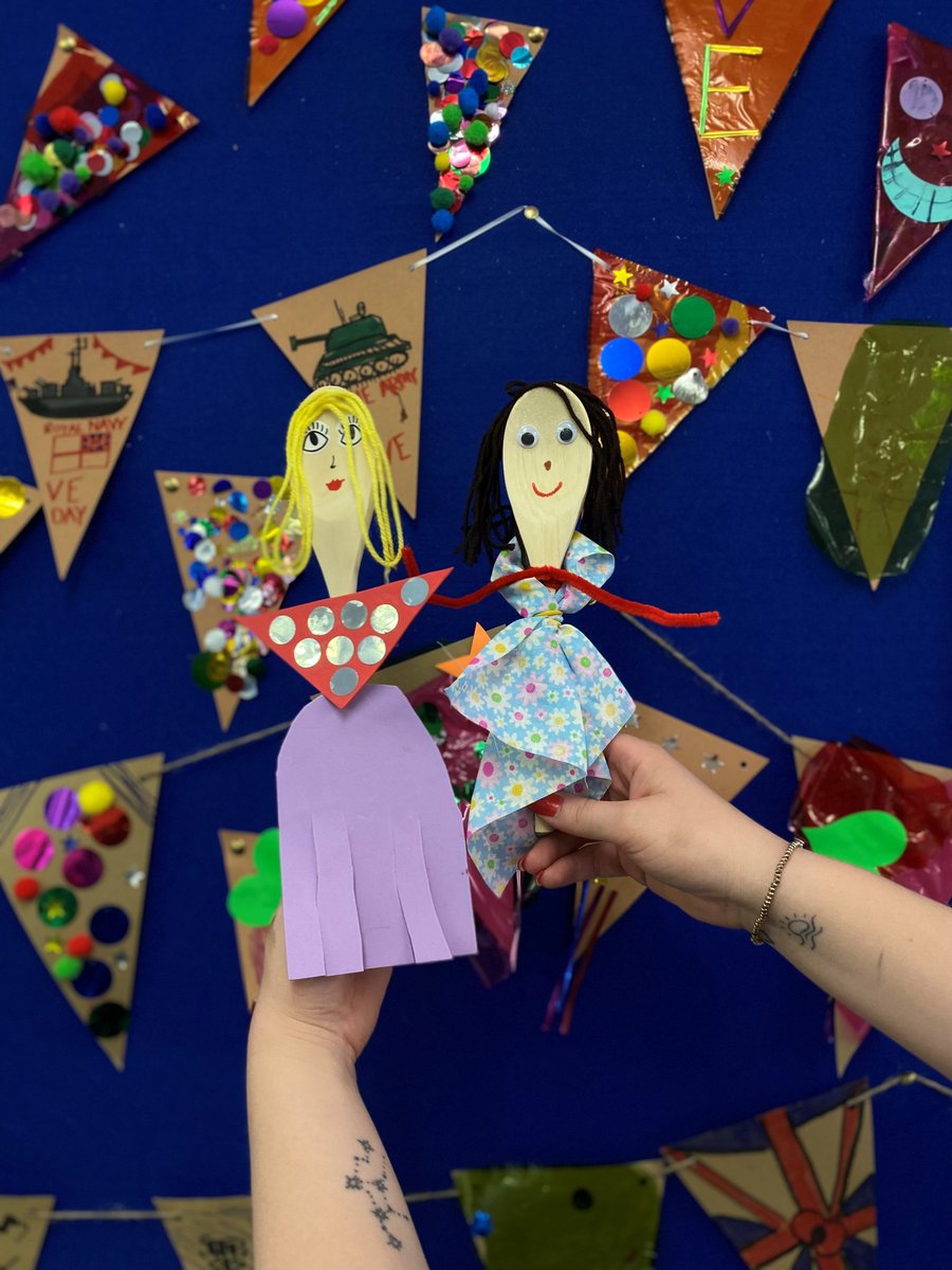 BofBBunker's tweet photo. Bank Holiday Weekend at the Bunker! 

👨‍👩‍👧‍👦 Family Bunker Tour Fri &amp; - Mon at 11 (ages 7–11)
👶 Pipsqueaks! - Sat and Mon at 10:30 - Storytime for under 5s.
🎨 1940s crafts - FREE, all weekend from 11 - 3

Fun for the whole family! More info here👉 https://t.co/dBAxEKG95p https://t.co/y0hfjOzrWu