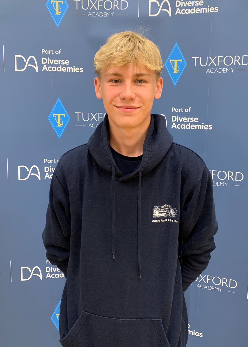 Lyndon celebrated fantastic results this morning in English, geography and science. ✨ 
He has already secured an apprenticeship with HVT Renault Trucks – an exciting next step in his journey! 

#gcseresultsday2025 #tuxfordacademy