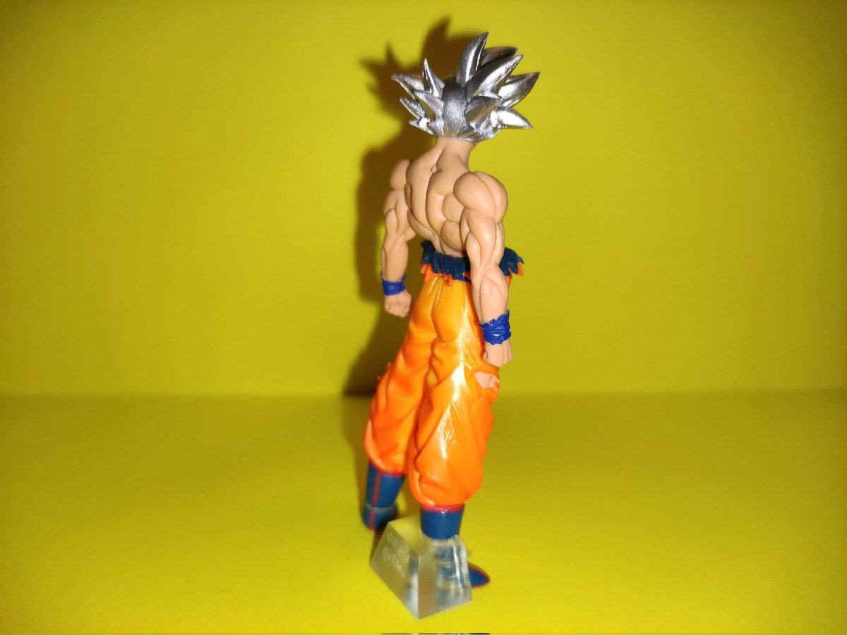 最近のガチャ凄い!!

DRAGONBALL超 GOKU EDITION
孫悟空　身勝手の極意

悟空かっけぇー
筋肉の付き方がマンガそのまま💪
かつリアリティもあって
膝の破れとかも細かい!!👍

「来週もぜってぇ見てくれよな」🐉
