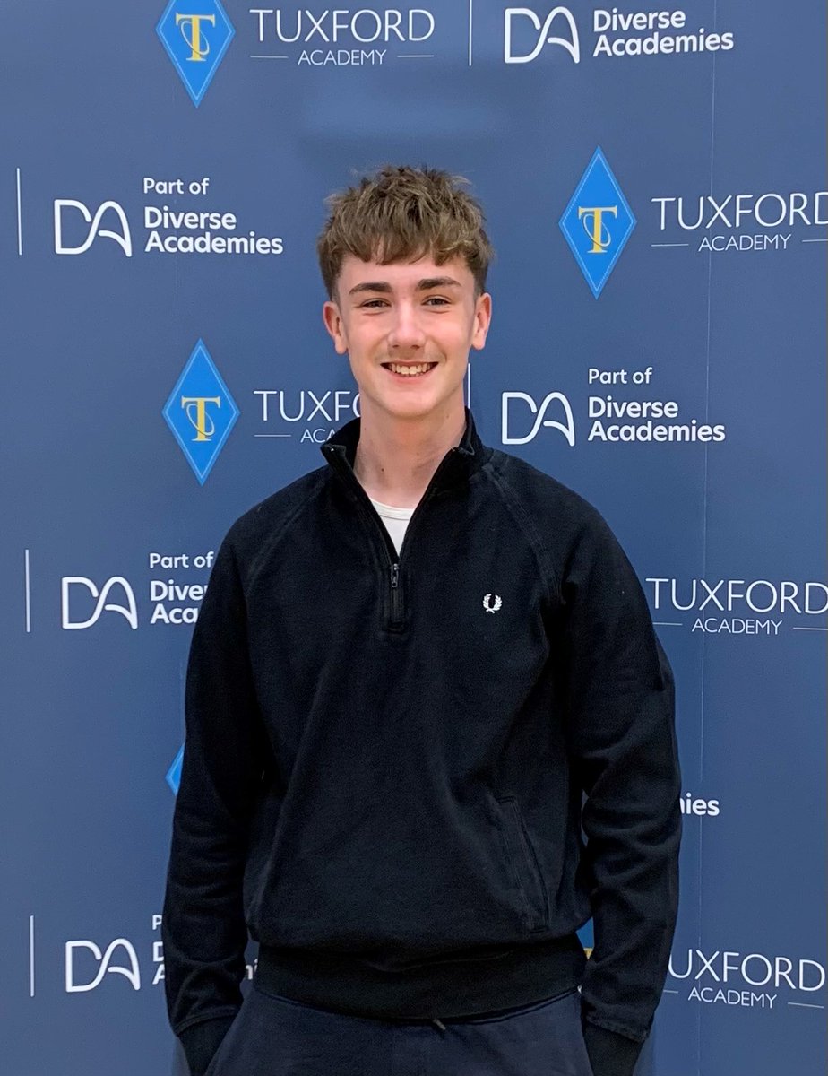 Lewis is feeling 'ecstatic' with his results as he celebrates achieving four 9s, two 8s, and three 7s. 📚

A fantastic reflection of all his hard work and dedication — well done, Lewis! 👏

#gcseresultsday2025 #tuxfordacademy
