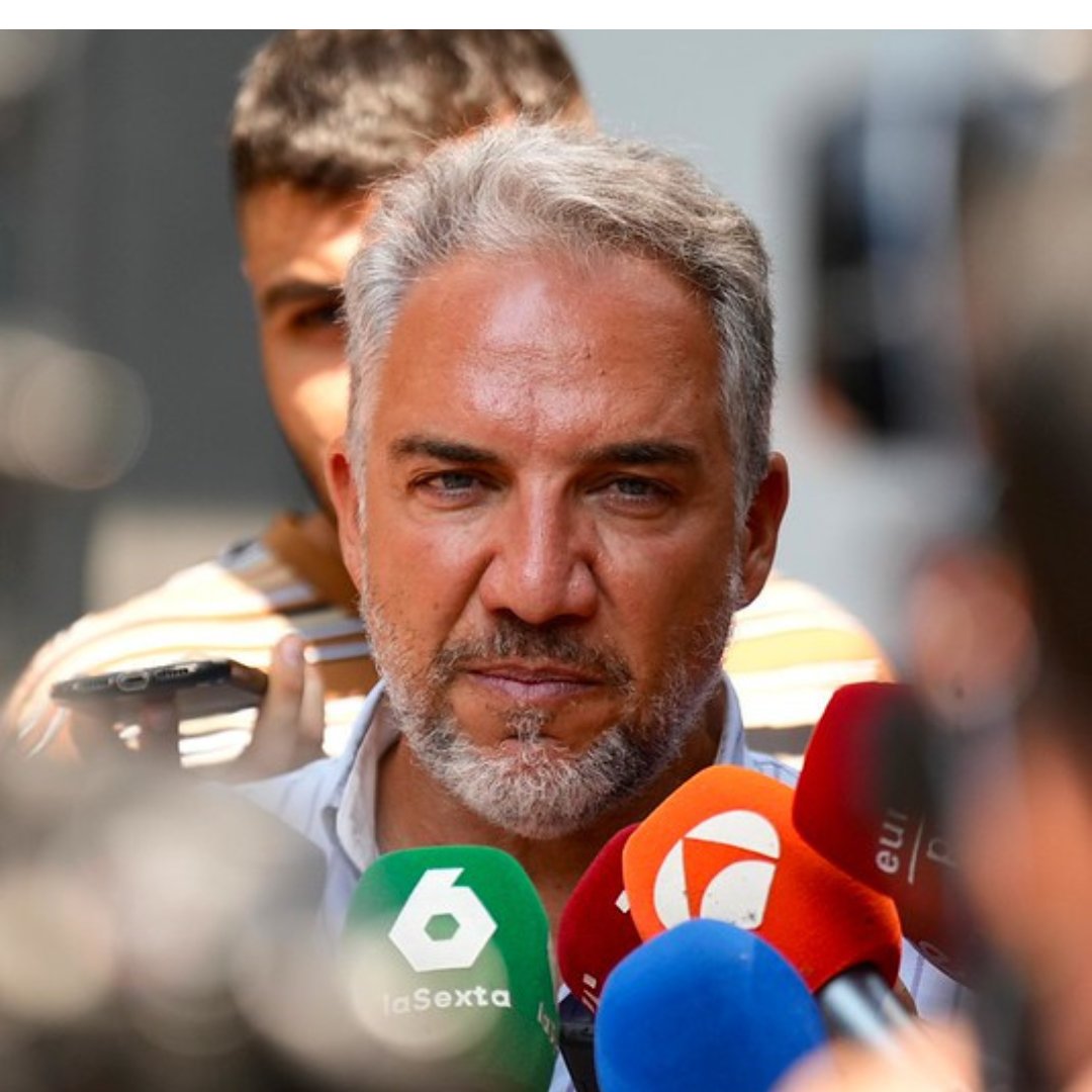 EL PSOE PIDE LA INMEDIATA RECTIFICACIÓN DE ELÍAS BENDODO POR SUS INSULTOS EN MEDIO DE LA OLA DE INCENDIOS.

🧵👇🏻
