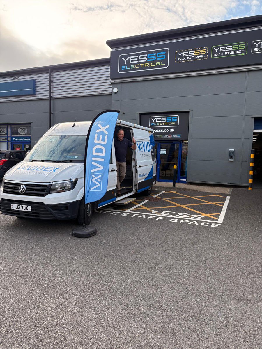 VidexSecurity's tweet image. We’re at @YESSSElectrical’s #Basingstoke branch today!

Gareth Bond &amp;amp; Mark Gibbon are on site with the Videx demo vehicle showcasing our latest #entry &amp;amp; #accesscontrol systems including GSM cloud, IP video, WS4 &amp;amp; ERA23V 🙌🏽

Come say hello &amp;amp; see the tech in action!