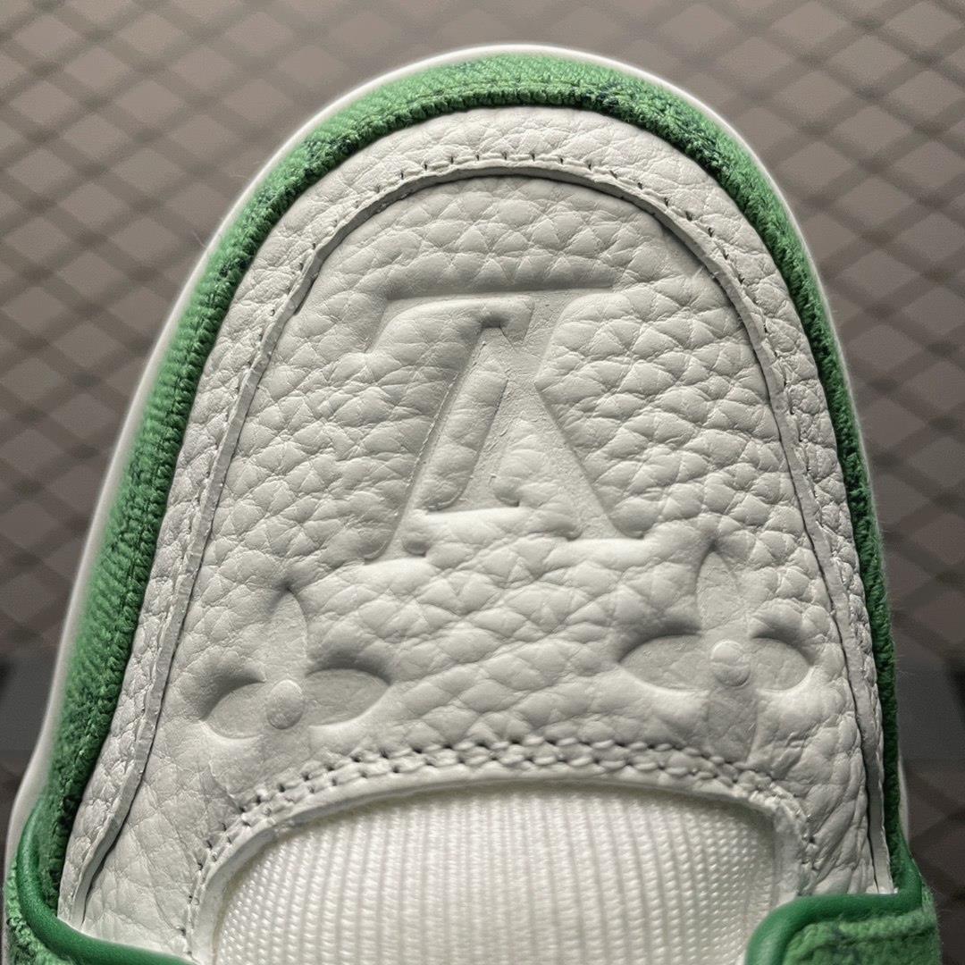 q2jlw8slu053686's tweet image. Why pay thousands for the real thing? 
Get the same look with our 1:1 replicas!
ChicLook Exquisite Craftsmanship Classic Revival Pieces
Glamorous Replica Must-Haves High-End Fashion ShoesAddict