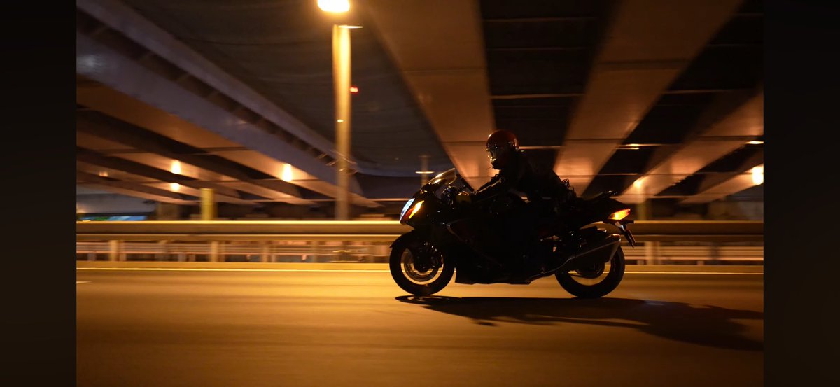バイクの追走をYouTubeにあげています！
ズームマイクをつかって
エンジン音もばっちりです！
是非遊びにきてコメント残してってください！

だれか撮影させてくれないかなぁ
#バイク好きと繋がりたい
#バイク好き