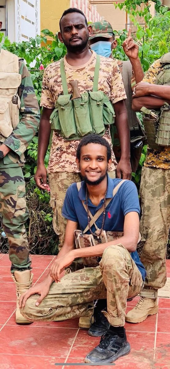 فَتىً ماتَ بَينَ الضَربِ وَالطَعنِ ميتَةً 
تَقومُ مَقامَ النَصرِ إِذ فاتَهُ النَصرُ 
نعم الشهيد ونعم المجاهد 
نحسبه -والله حسيبه -من الذين صدقوا ما عاهدوا الله عليه
رضي الله عنك وأرضاك يا اواب و تقبل منك الجهاد والرباط