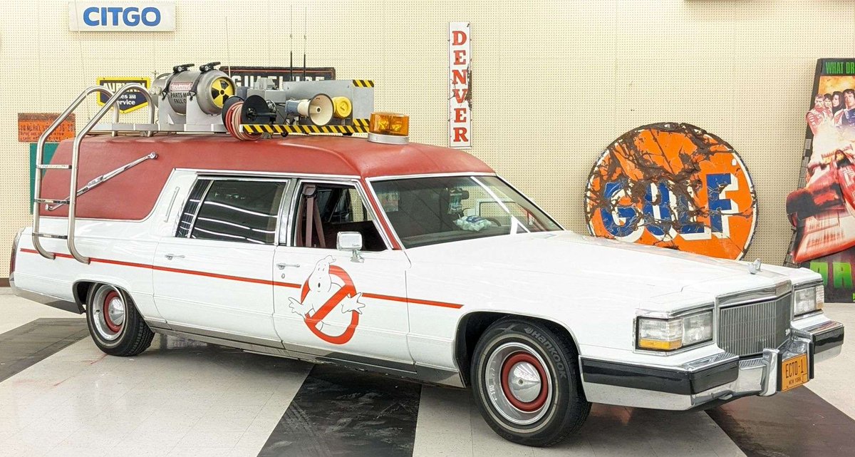🚨 A Colorado movie car museum is shutting down and auctioning off 60+ cars and hundreds of props.

Up for grabs: Fast &amp; Furious replicas, Stranger Things’ police Blazer, Dumb &amp; Dumber’s Mutt Cutts van, and more. Auction starts Aug 22.

Which would you buy?